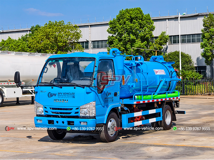 ISUZU 100P 4,000 Litres Waste Water Disposal Truck - Left Front Side